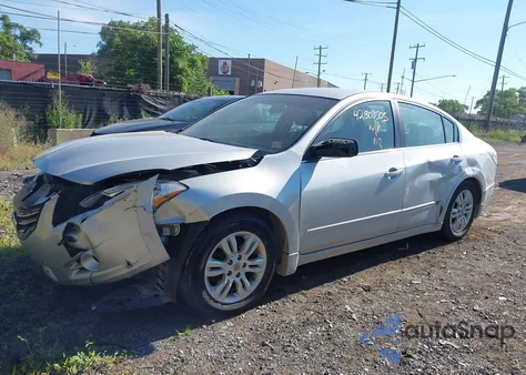 2010 Nissan Altima 2.5 S z USA, uszkodzony, nr VIN 1N4AL2AP3AN524286